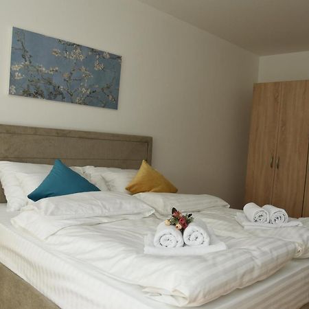 Suncokret Apartmani 洛兹尼察 外观 照片
