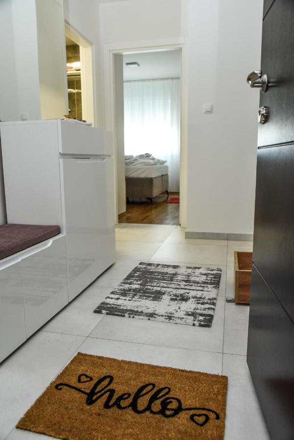 Suncokret Apartmani 洛兹尼察 外观 照片
