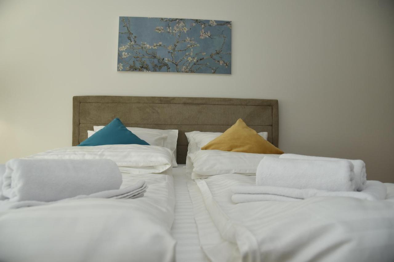 Suncokret Apartmani 洛兹尼察 外观 照片
