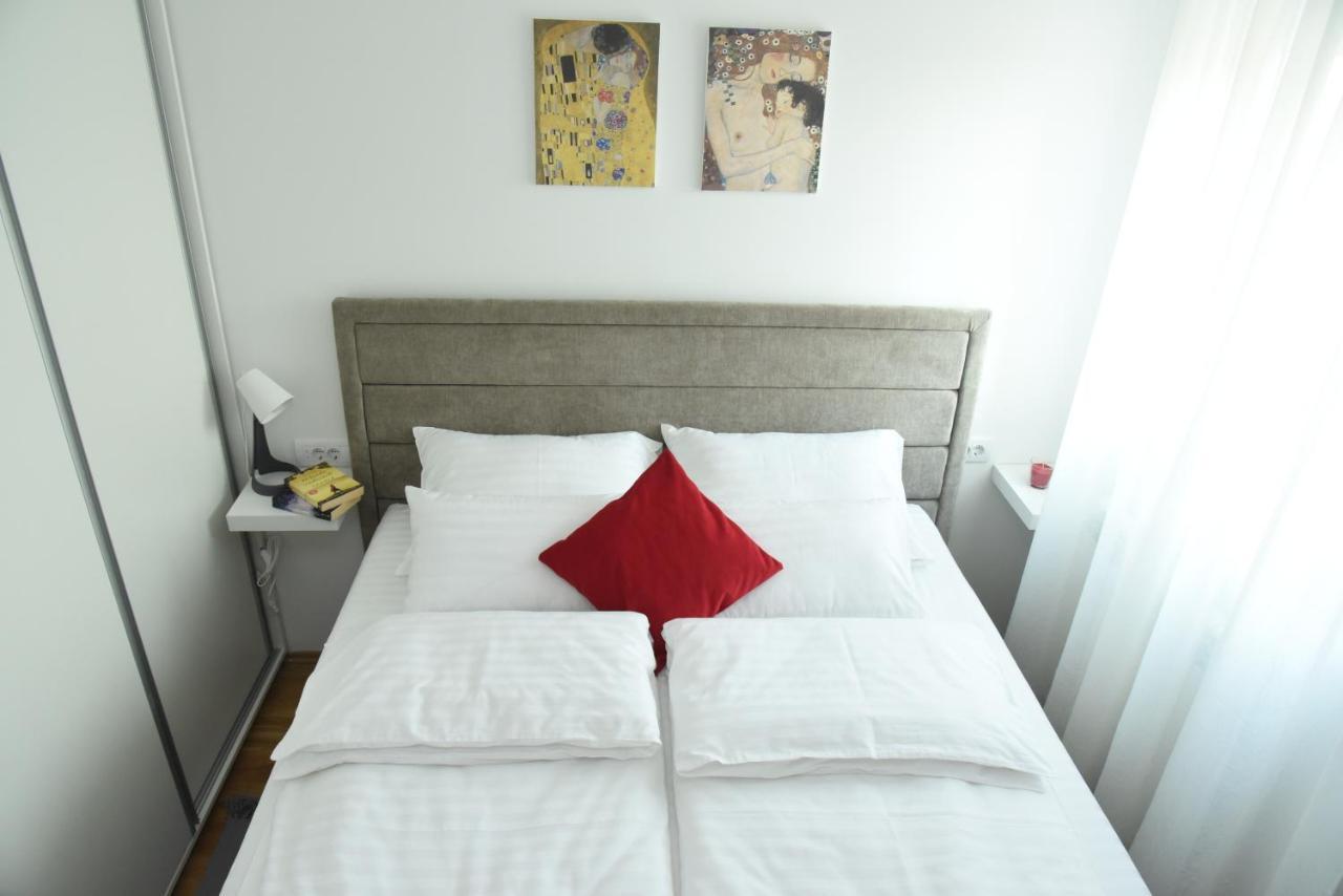 Suncokret Apartmani 洛兹尼察 外观 照片